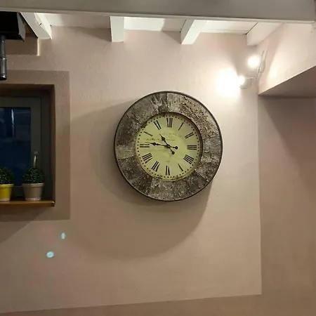 La Casa Di Lalla In Pieno Centro. Apartment Parma